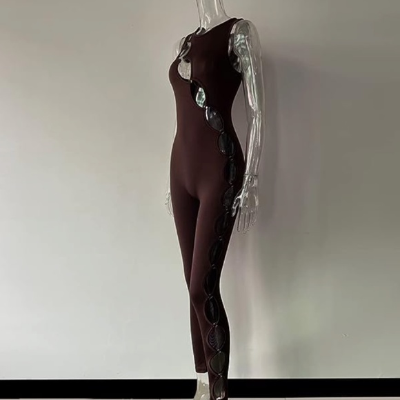 Cut Out‎ Brown Jumpsuit Romper Size L - Picture 3 of 15